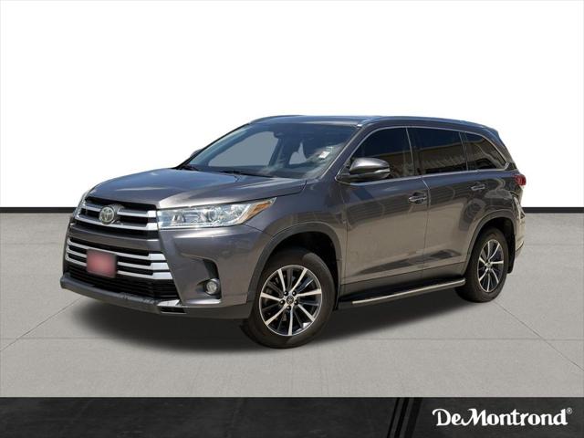 2019 Toyota Highlander XLE for sale in Houston, TX