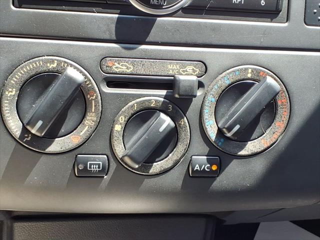 2009 Nissan Versa 1.8S