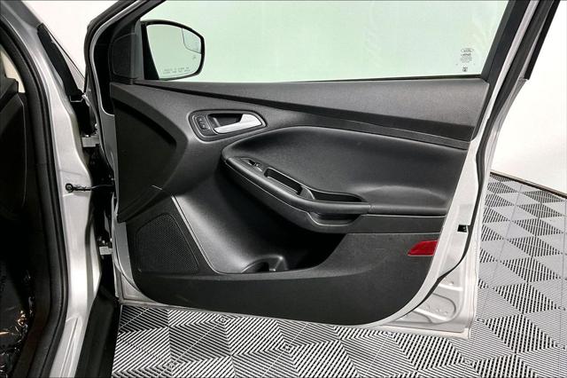 Used 2017 Ford Focus SE For Sale in Olive Branch, MS