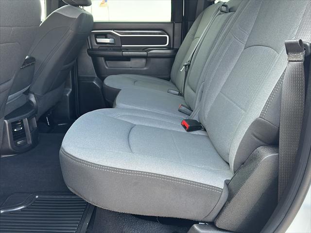 2024 Ram 3500 Big Horn Crew Cab 4x4 8 Box