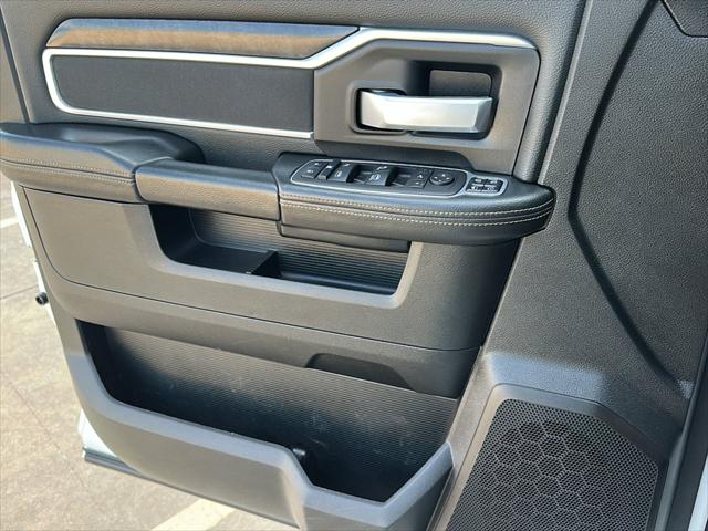 2024 Ram 3500 Big Horn Crew Cab 4x4 8 Box