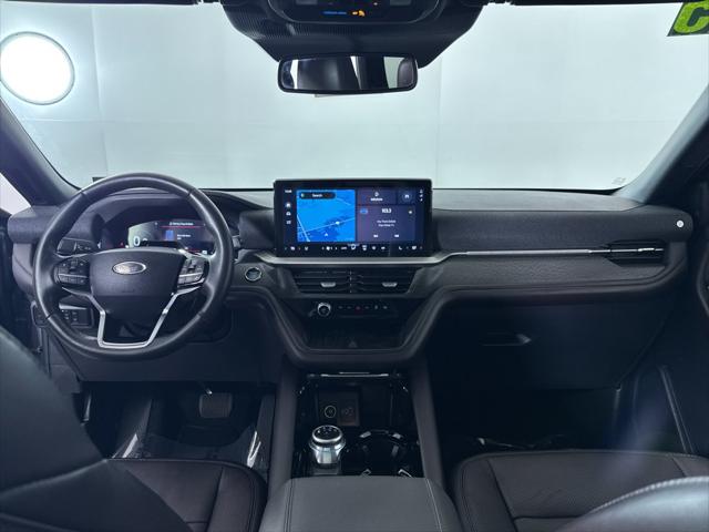2025 Ford Explorer Platinum 2025 Ford Explorer Platinum