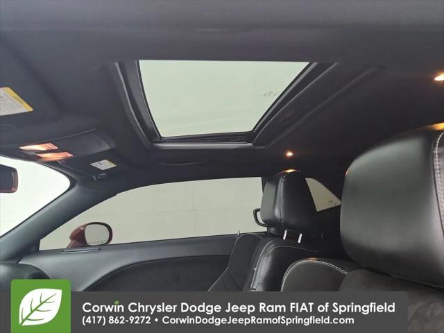 2015 Dodge Challenger SRT 392