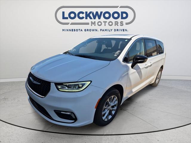 2026 Chrysler Pacifica Limited AWD