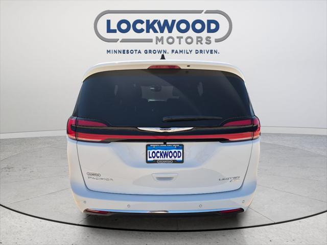 2026 Chrysler Pacifica Limited AWD