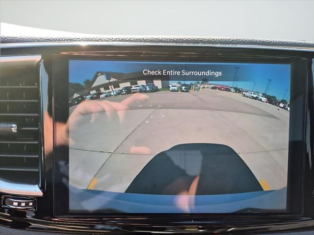 2026 Chrysler Pacifica Limited AWD