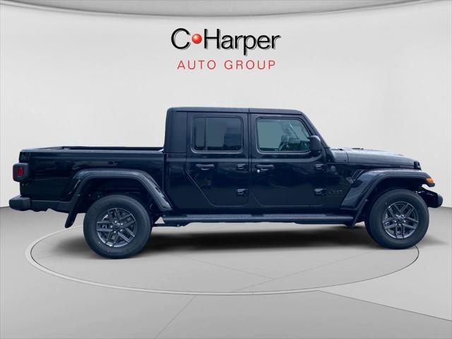 2026 Jeep Gladiator GLADIATOR SPORT S 4X4 2026 Jeep Gladiator GLADIATOR SPORT S 4X4