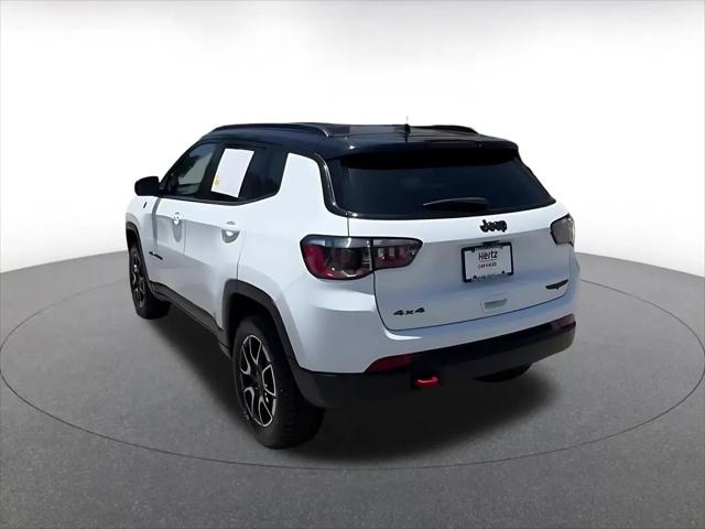 2025 Jeep Compass Trailhawk 4x4
