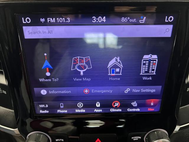 2020 Ram 1500 Laramie Crew Cab 4x4 64 Box