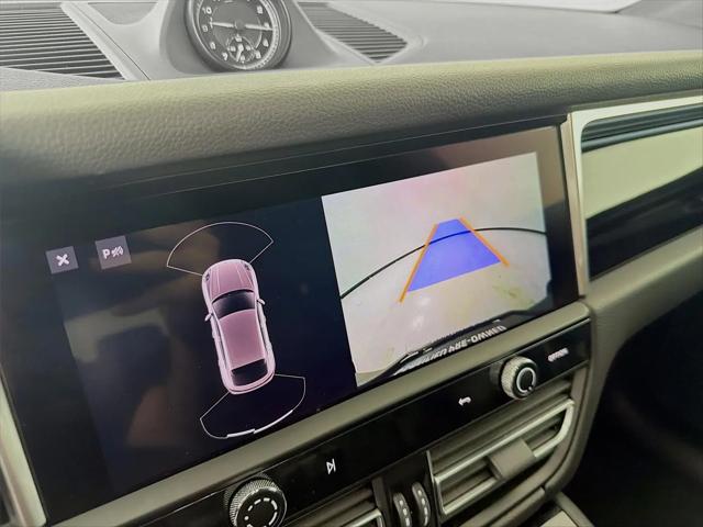 2023 Porsche Macan Macan