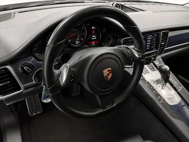 2015 Porsche Panamera 2