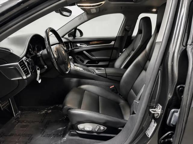 2015 Porsche Panamera 2