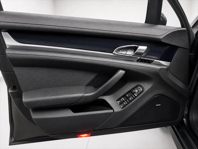 2015 Porsche Panamera 2