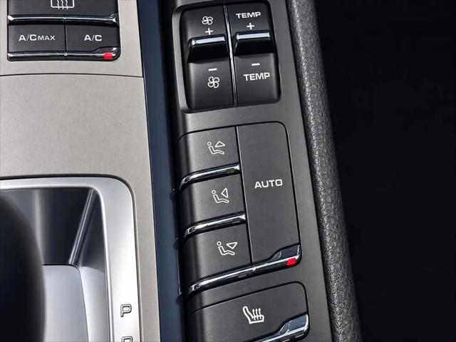 2015 Porsche Panamera 2