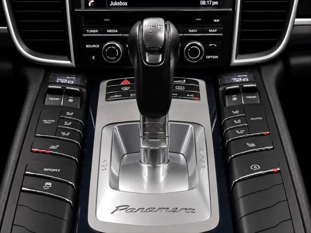 2015 Porsche Panamera 2