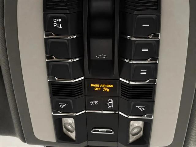 2015 Porsche Panamera 2
