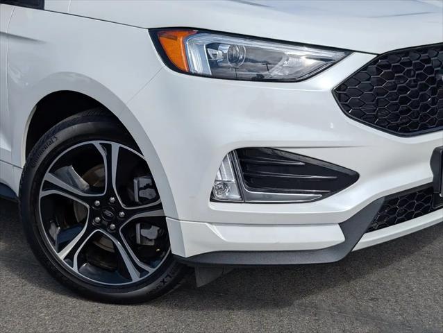 2023 Ford Edge ST