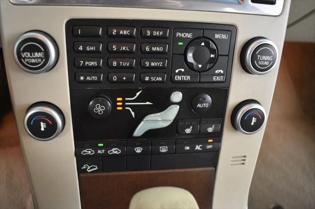 2011 Volvo XC70 3.2L