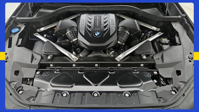 2021 BMW X5 M50i