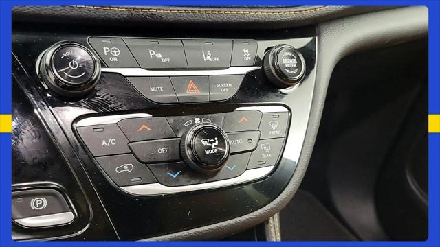 2021 Chrysler Pacifica Hybrid Pinnacle