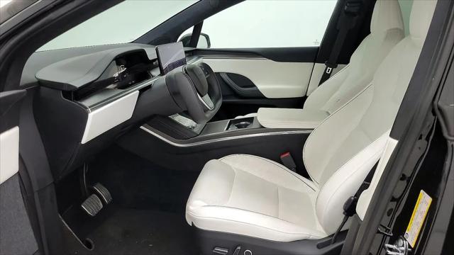 2022 Tesla Model X Plaid Tri Motor All-Wheel Drive