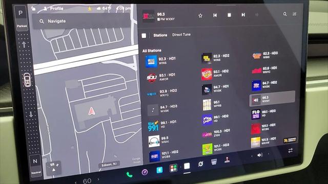 2022 Tesla Model X Plaid Tri Motor All-Wheel Drive