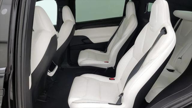2022 Tesla Model X Plaid Tri Motor All-Wheel Drive