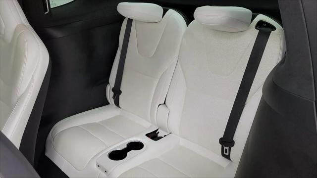 2022 Tesla Model X Plaid Tri Motor All-Wheel Drive