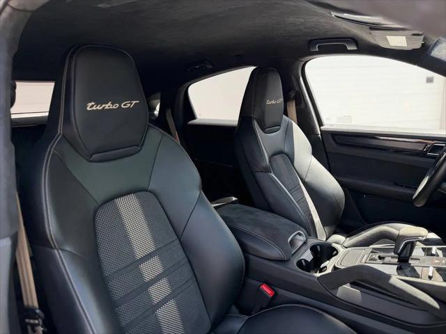 2023 Porsche Cayenne Turbo GT