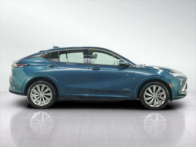 2024 Buick NV Avenir FWD