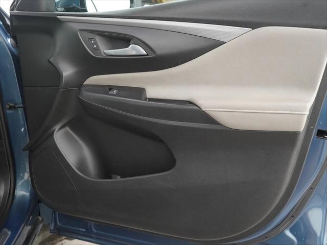2024 Buick NV Avenir FWD