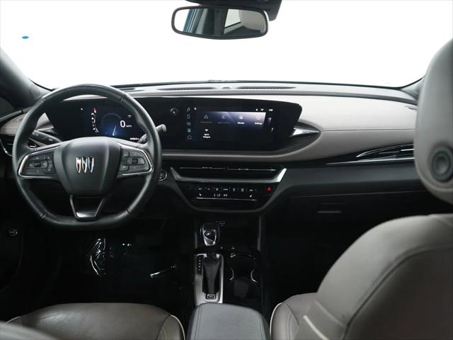 2024 Buick NV Avenir FWD