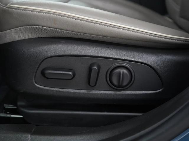 2024 Buick NV Avenir FWD