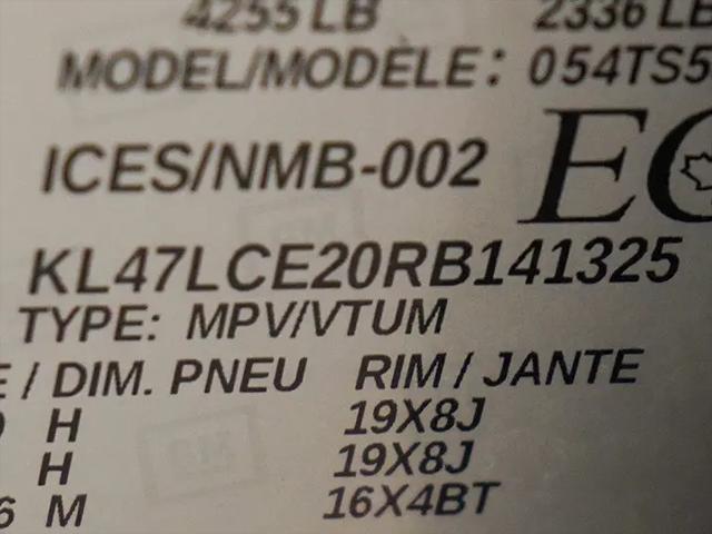 2024 Buick NV Avenir FWD