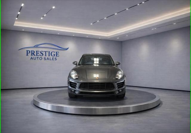 2017 Porsche Macan Macan