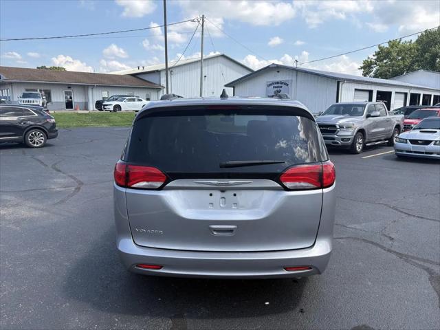 2021 Chrysler Voyager LXI