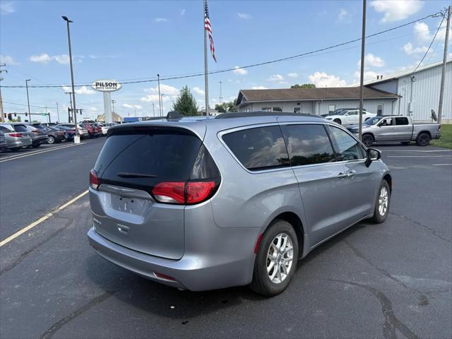 2021 Chrysler Voyager LXI