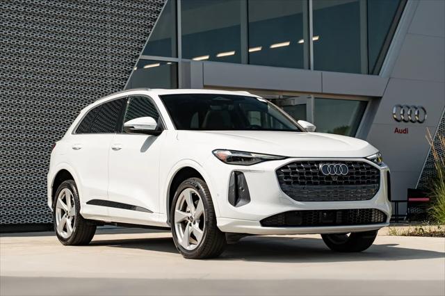 2025 Audi Q5 Premium Plus TFSI quattro S tronic for sale in St. Charles, IL