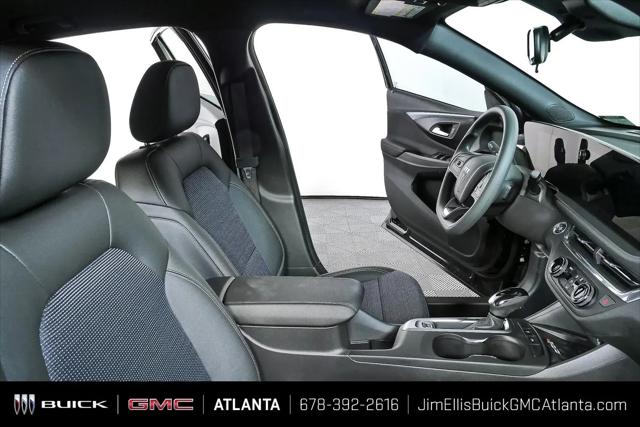 2026 Buick NV Preferred FWD