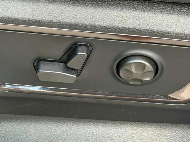 2025 Ram 1500 Limited Crew Cab 4x4 57 Box