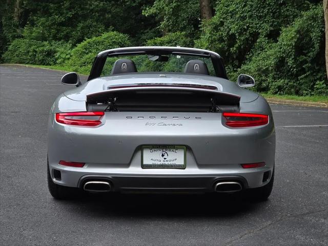 2018 Porsche 911 Carrera