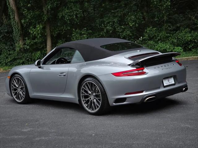 2018 Porsche 911 Carrera