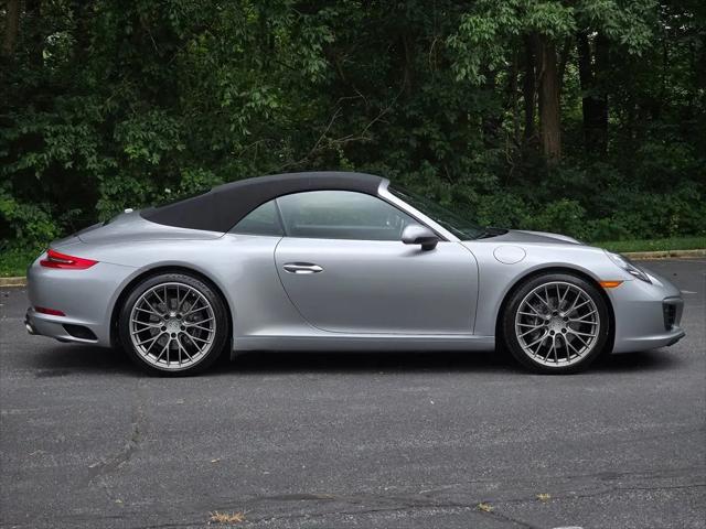 2018 Porsche 911 Carrera