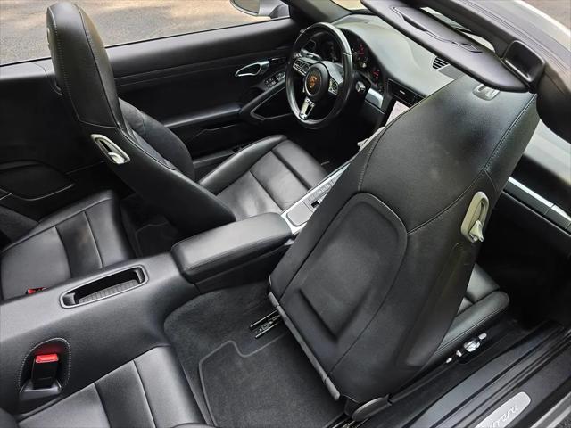 2018 Porsche 911 Carrera
