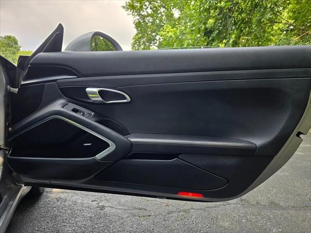 2018 Porsche 911 Carrera