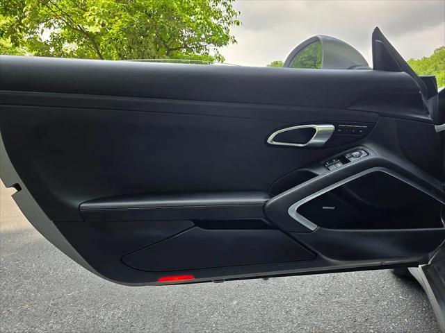 2018 Porsche 911 Carrera