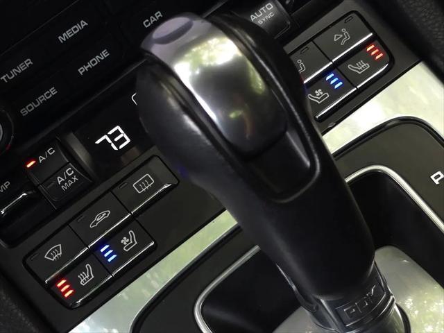 2018 Porsche 911 Carrera