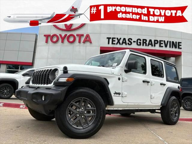 2025 Jeep Wrangler 4-Door Summit 4x4 for sale in Grapevine, TX