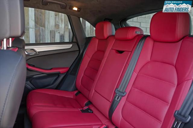 2016 Porsche Macan Turbo