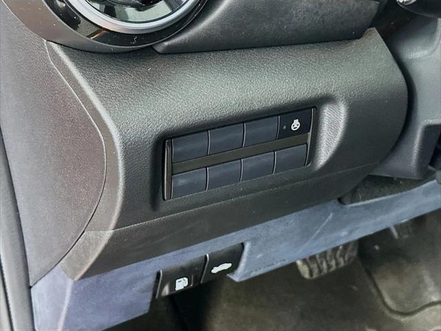 2021 Nissan Kicks SR Xtronic CVT